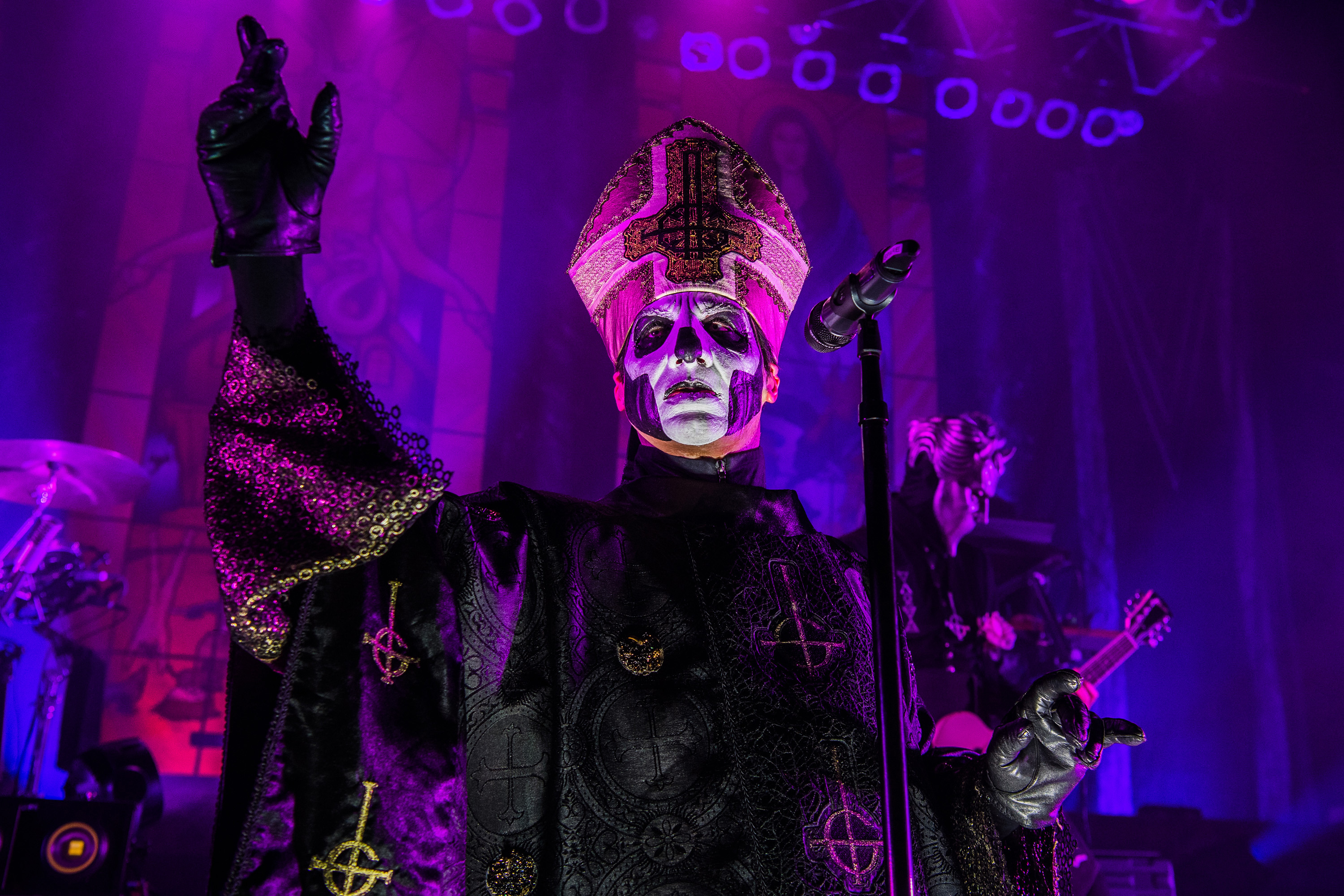 Ghost – 10-03-16 – Popestar Tour, The Fillmore, Detroit, MI